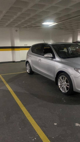 Imagem 2 de 6 de Hyundai I30 2.0 Mpfi Gls 16v Gasolina 4p Automático