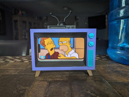 Tv Simpson Soporte Celular (Usado)