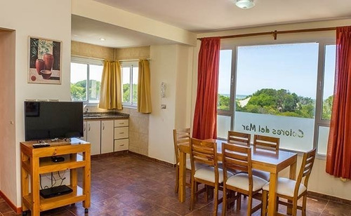 Imagen 5 de 16 de Venta De Departamento En Valeria Del Mar.