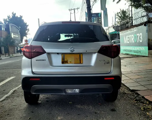 Suzuki Vitara Live! 4x2 Automatica 6000 Km
