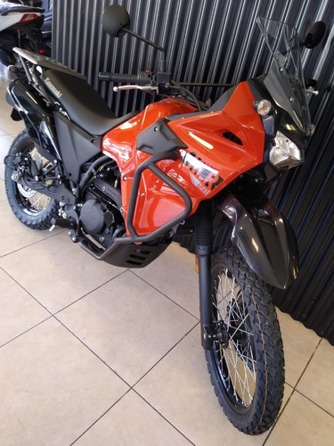 Imagen 15 de 17 de Kawasaki Klr 650 2023 Bbva 12/18 Tomamos Permuta
