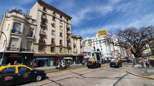Imagen 2 de 15 de Av. Cordoba Al 2200 Plaza Houssay 1850m2 Vendibles