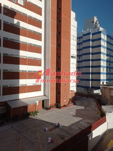 Imagen 2 de 23 de Apartamento En Venta De 1 Dormitorio En Punta Del Este