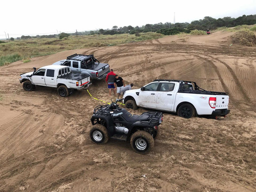 Imagen 22 de 24 de Toyota Hilux 1995 2.8 D/cab 4x4 D