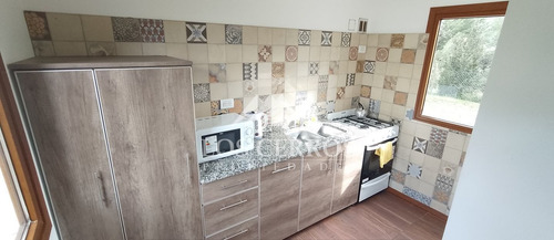 Imagen 7 de 14 de 2 Casas A Metros De Lago Moreno, Turismo, Residencial