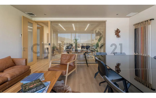 Venta Moderna Oficina Edificio Reitz