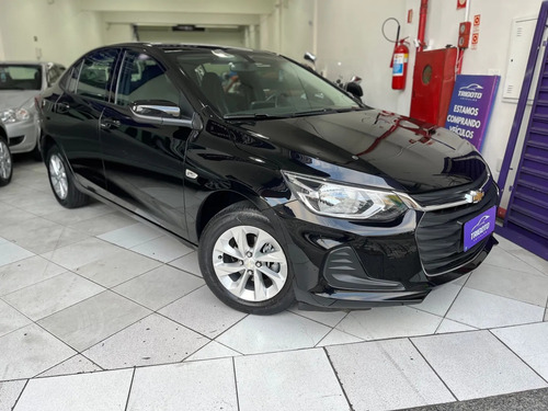 Chevrolet Onix plus 1.0 Lt 2 4P