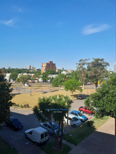 Imagen 12 de 13 de Se Vende Apartamento De Dos Dormitorios En Buceo Cw191987