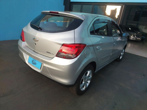 Chevrolet Onix 1.4 MPFI LT 8V FLEX 4P AUTOMÁTICO