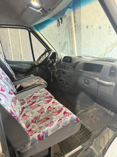 Mercedes-Benz Sprinter 2.5 413 Minibus 4025 19+1