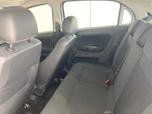 Imagem 14 de 15 de Volkswagen Gol 1.0 Flex 12v 5p