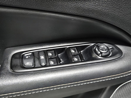 Jeep Compass 2.0 16V FLEX LONGITUDE AUTOMÁTICO