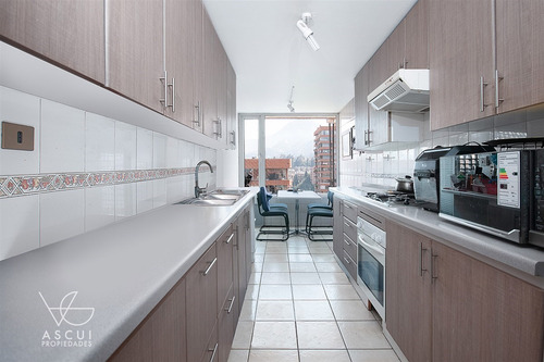Departamento En Venta De 4 Dorm. En Vitacura