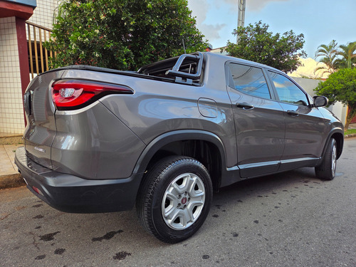 Fiat Toro 1.8 Endurance 16v Flex 4x2 4p 5 marchas