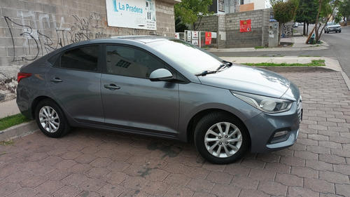 Hyundai Accent 1.6 Sedan Gl Mid Mt