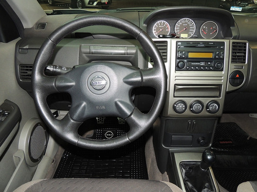 Nissan X-Trail 2.5 4x4