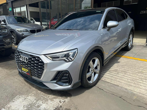 Audi Q3 Sportback 1.4 35 Tfsi Ambition Plus