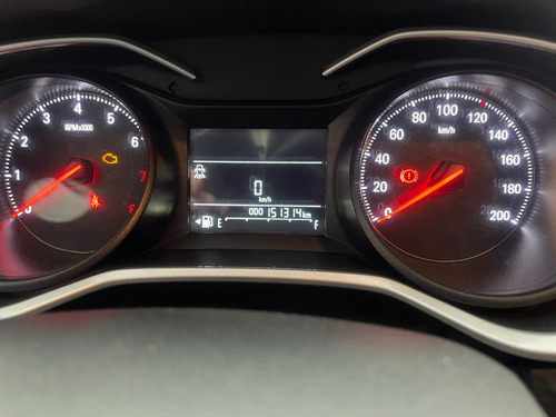 Chevrolet Onix plus 1.0 Lt 4p