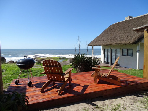Mares En Punta Del Diablo