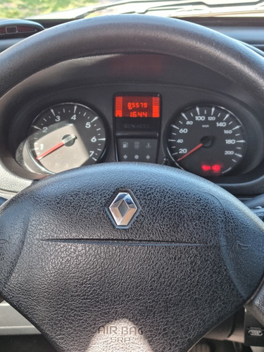 Imagen 5 de 10 de Renault Kangoo 2016 1.6 Furgon Ph3 Confort 5as Lc