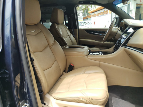 Imagen 8 de 15 de Cadillac Escalade Esv Platinum 2018 Azul