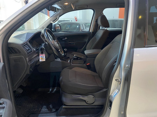 Imagen 6 de 6 de Volkswagen Amarok Comfortline 4x4 2017