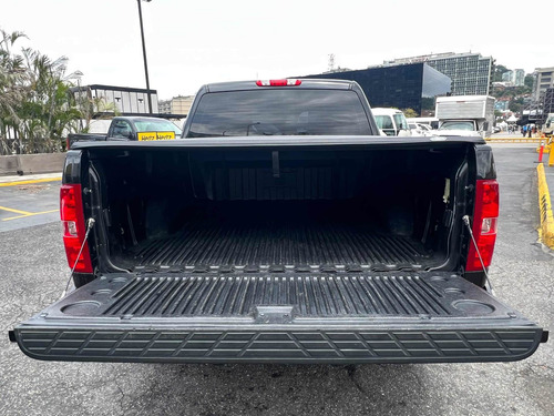 Imagen 6 de 15 de Chevrolet Silverado Doble Cabina