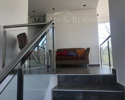 Imagen 9 de 14 de Preciosa Residencia - Club Miralagos