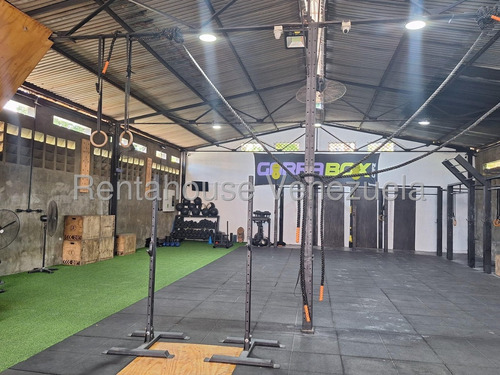 Julian Galindez Vende Gimnasio En Urbanizacion Nueva Segovia Barquisimeto #25-9919