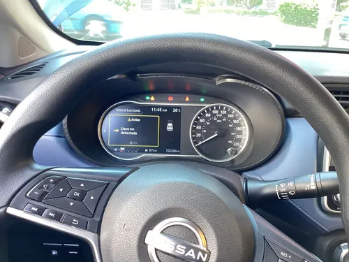 Nissan Versa 1.6 Advance Mt