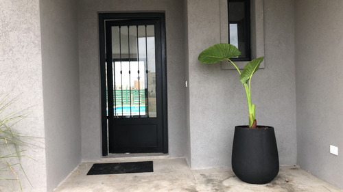 Imagen 6 de 30 de Casa En Venta En Puertos Del Lago, Escobar, G.b.a. Zona Norte