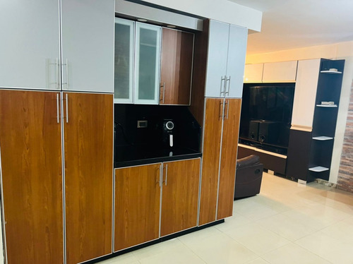Townhouse En Manantial, Naguanagua. Residencia Tinajas De Manantial. (scarmt-16)