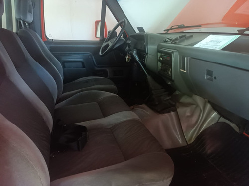 Ford F-1000 4.3 Xlt 4x4 2p