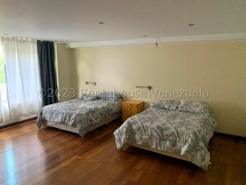 Excelente Pent-house En Alquiler En La Florida #23-29811 Josmary Sanjuan