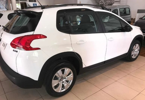 Imagen 3 de 15 de Robayna Peugeot 2008 1.6 Allure Am20 Año 2021 Gris 0 Km