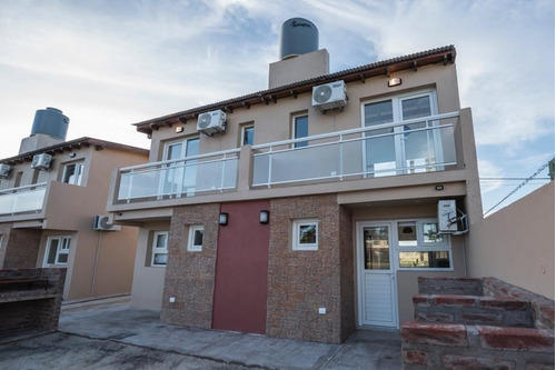 Imagen 19 de 27 de Duplex Cabaña Alquiler Temporario Miramar