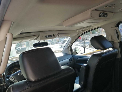 Nissan Armada 5.6 Exclusive 4x2 Mt 2013