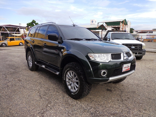 Imagen 2 de 11 de Mitusibshi Montero Sport Glx 2014 4x4 Automático