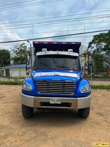 Imagen 6 de 7 de Freightliner M2 106 Dobletroque