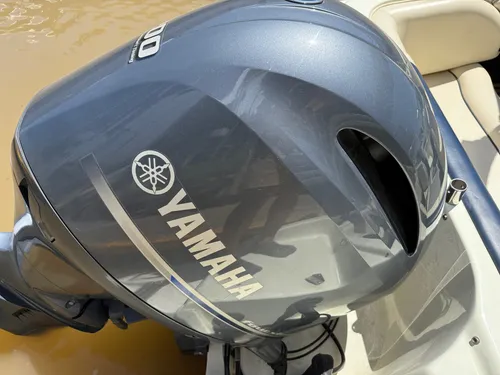 Lancha Open Bermuda Twenty Con Motor Yamaha 200 Hp 2018