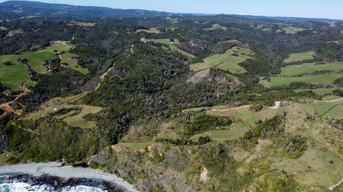 Campo En Estaquilla A Solo 160 Metros De La Costa