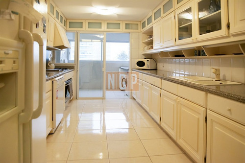 Imagen 21 de 30 de Hermoso Departamento En Venta De 3 Dormitorios.