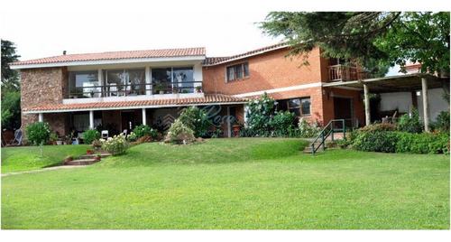 Imagen 2 de 29 de Casa En Mansa Para La Venta O Para Vivir Todo El Año.