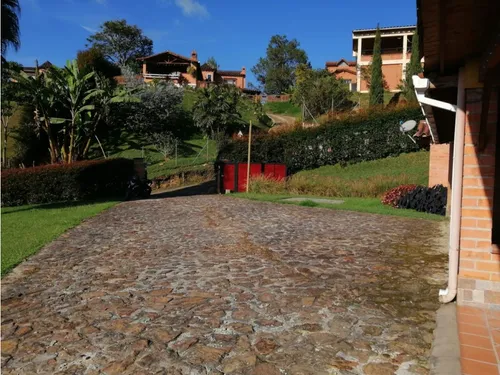 Encantadora Finca En Venta Guarne