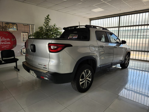 Fiat Toro 2.0 Freedom 4x4 At