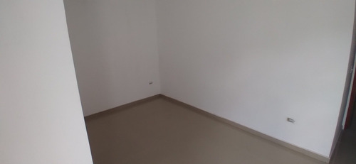 Apartamento Sem Condomínio Em Santo André 75m+75m 3dorm Novo