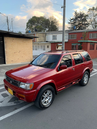 Nissan Pathfinder 3.3 R50 Lux