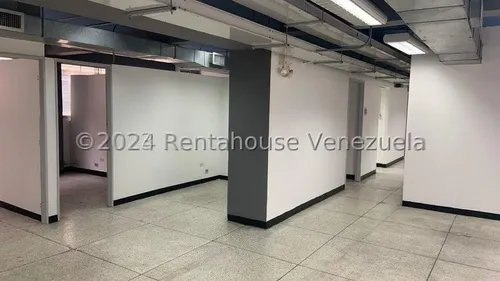 Venta De Edificio En La Urbina