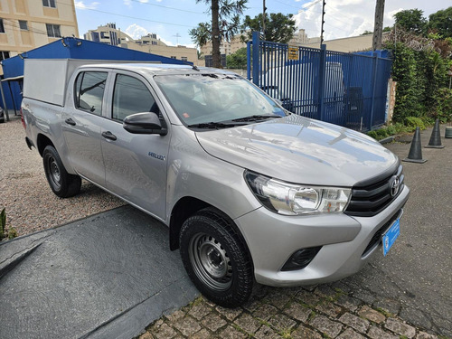 Toyota Hilux 2.8 Std 4x4 Cd