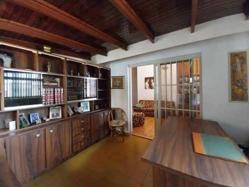 Venta Casa Urb Andres Bello Maracay Estado Aragua Código 241059